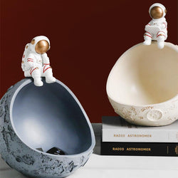 Astronaut Holder Ornament