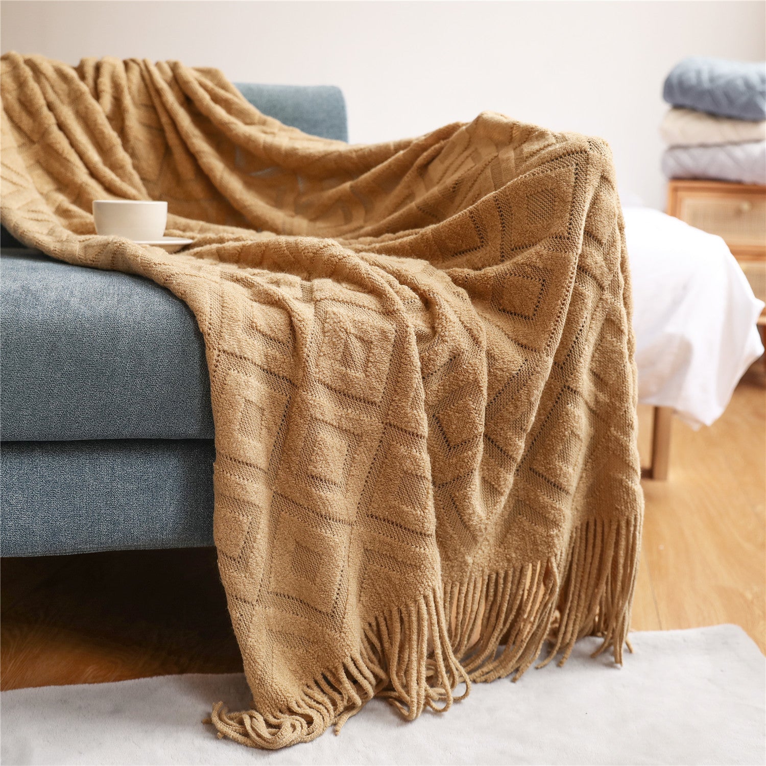 Diamond Weave Tassel Throw