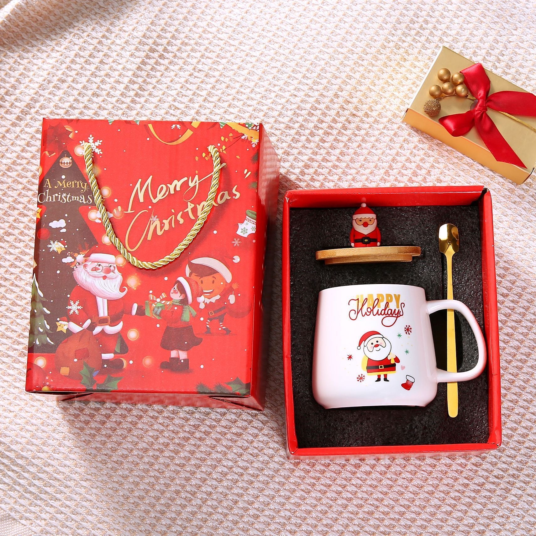 Merry Moments Christmas Mug Gift Set